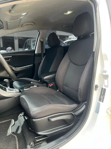Hyundai Elantra 1.8 I35 Gls At