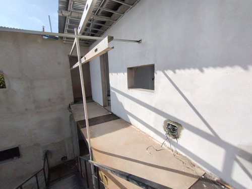 Amplio Dpto En Venta - 1 Dorm / Barrio Ma. Selva