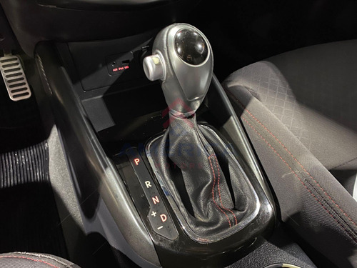 Imagem 10 de 10 de Kia Cerato Cerato Sx3 At