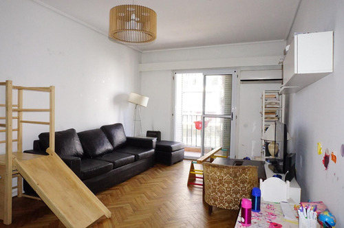 Imagen 2 de 18 de Excelente Departamento, 4 Comodos Ambientes, Muy Luminoso