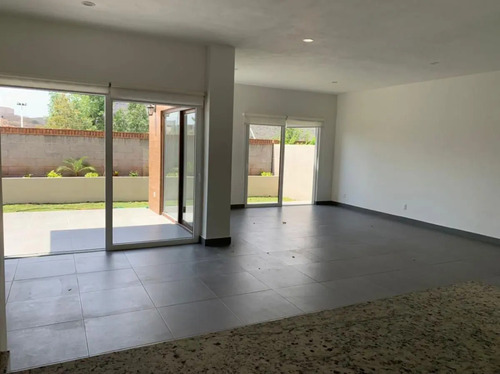 Casa En Renta En Altozano El Nuevo Querétaro, Querétaro, Querétaro