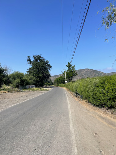 Se Vendevendo Parcela En El Melón, Con Plantación De Nogal