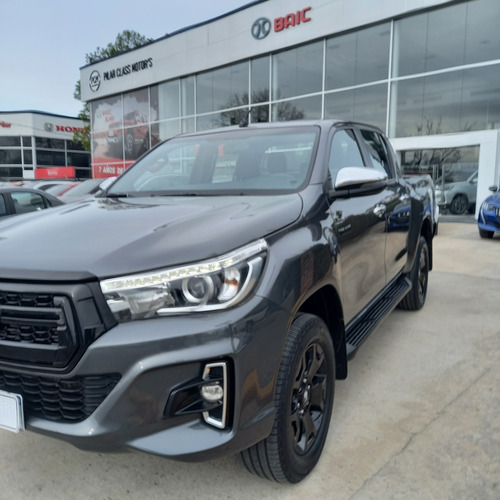 Toyota Hilux 2.8 Cd Srx 177cv 4x4