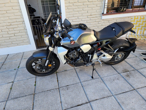 Imagen 10 de 13 de Honda Cb1000r