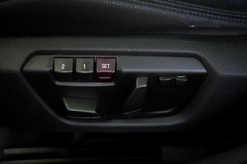 BMW Serie 3 320i 2.0 16v Turbo Active Flex 4p Automatico