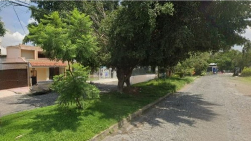 Casa En Venta Calzada Nte 150 Granja Zapopan Jalisco/ Recuperacion Bancaria L1969