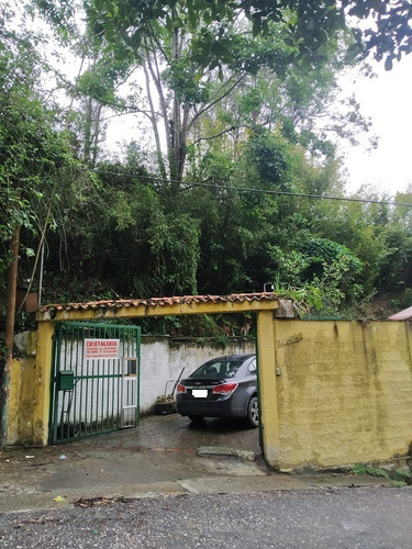Vendo Casa De 350 M2 - Ref. 55.000 San Antonio De Los Altos