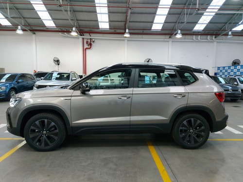 Imagen 7 de 15 de Volkswagen Taos 1.4 250 Tsi Hero Ms A1