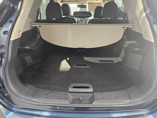 Nissan X-Trail 2.5 Exclusive 2 Row Cvt
