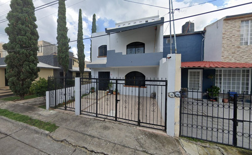 Gran Oportunidad De Inversion - Casa Adjudicada - Calandria 166, Zamora De Hidalgo, Mich.