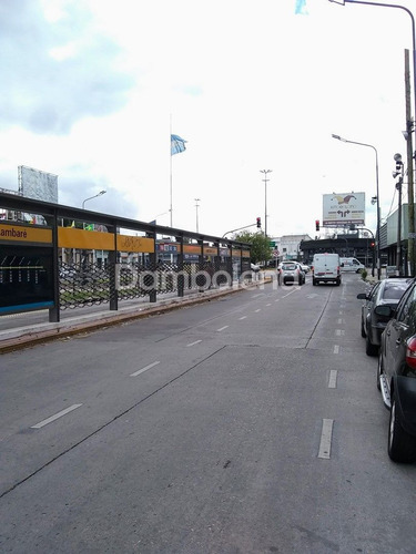 Imagen 3 de 11 de Local En Venta O Permuta Ubicado En Haedo, Morón, G.b.a. Zona Oeste