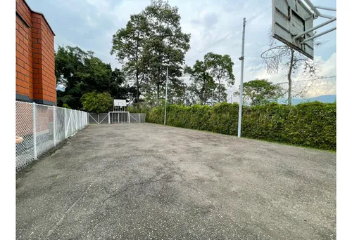 Arriendo Apartamento En Itagüí
