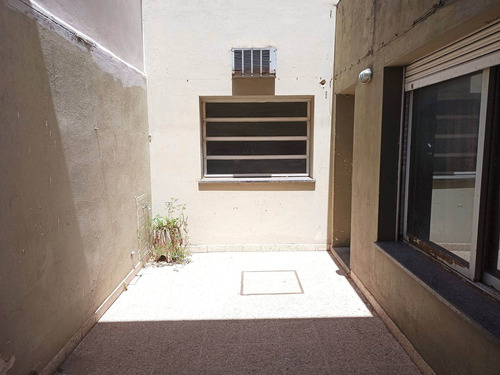 Imagen 23 de 24 de Venta- Casa 2 Dormitorios Con Cochera En Echesortu