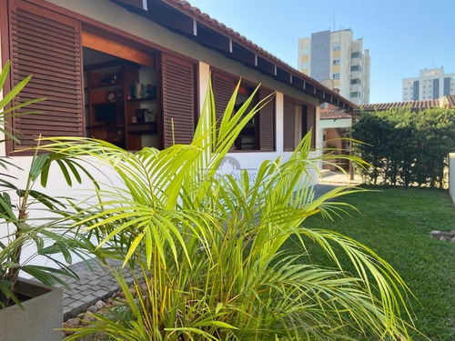 Imagem 2 de 28 de Casa No Anita Garibaldi Com 4 Quartos Para Venda, 330 M² - Lg8009