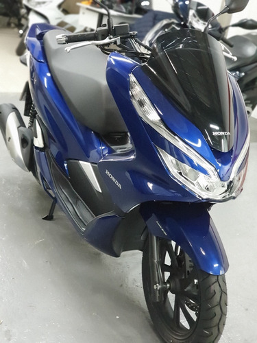 Imagem 7 de 10 de Honda Pcx150 Cbs 3 Anos De Garantia + 7 Troca De Óleo