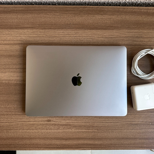 Macbook Pro 13 M1, 2020, 16gb, 512gb, Space Grey, Impecável (Usado)