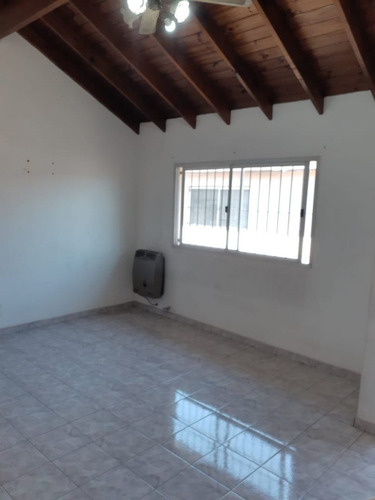 Imagen 3 de 11 de Venta De Departamento 2 Ambientes En San Justo