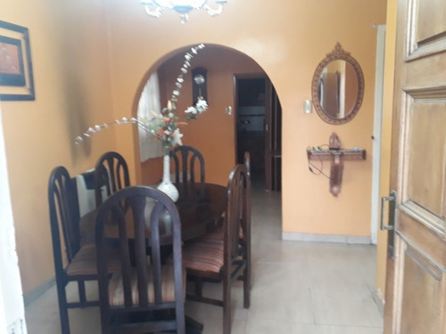 Imagen 2 de 8 de Departamento Tipo Casa En Venta En Lanus Oeste