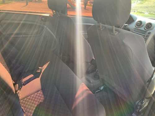 Ford Fiesta Fiesta 1.0 MPI HATCH 8V FLEX 4P MANUAL