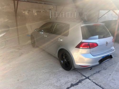 Volkswagen Golf 1.6 Trendline