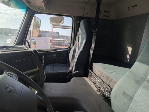 Imagen 6 de 7 de Volvo Fmx400