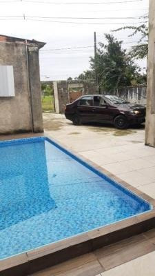 Imagem 2 de 13 de Casa Com Piscina E 3 Quartos Em Itanhaém/sp 9758-pc