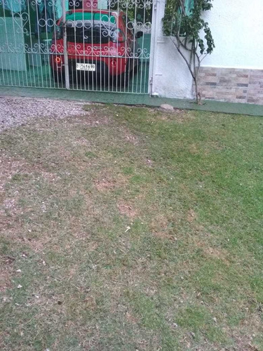 Chalet La Esquina, ,ubicada En Piriapolis Barrio La Gloria