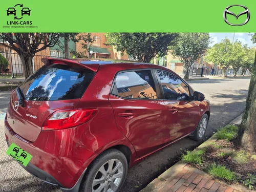Mazda 2 1.5 Automático
