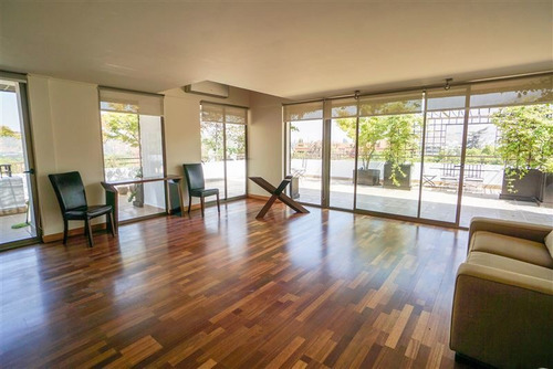 Departamento En Arriendo De 3 Dorm. En Vitacura