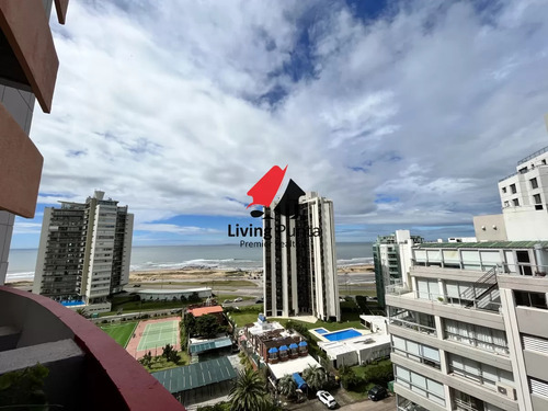 Edificio En Zona Brava, Muy Cerca De La Peninsula