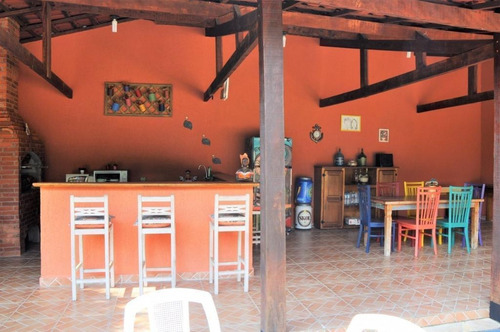 Imagem 16 de 25 de Casa Térrea Com 3 Suites E Piscina - Ca0718