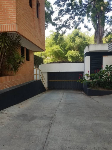 Imagen 14 de 15 de Aparatamento En Venta Urb. Sabana Larga