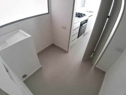 Imagen 11 de 20 de Apartamento En Arriendo Cumbres 622-17308