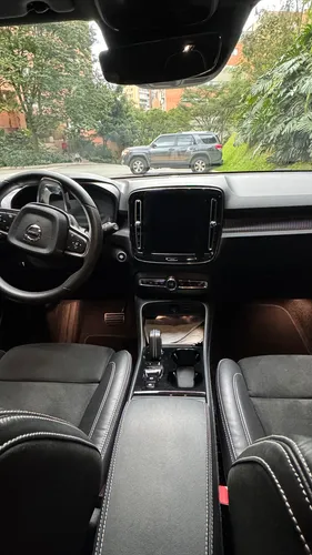 Volvo XC40 2.0 T5 Awd R-design