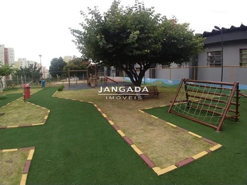 Apartamento 02 Dormitorios, 01 Vaga Cond. Sao Cristovao - 11353