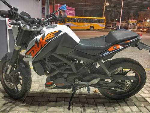 Imagem 2 de 3 de Ktm Duke 200