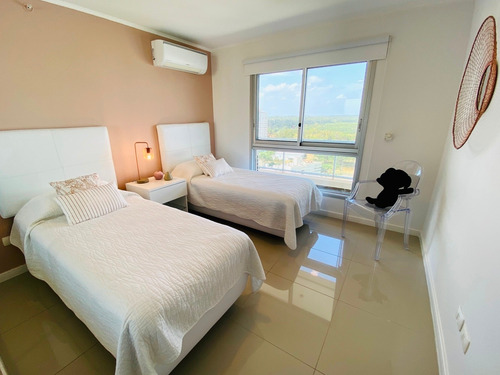 Imagen 10 de 14 de Wind Tower, Espectacular Apartamento Parada 7 De La Brava