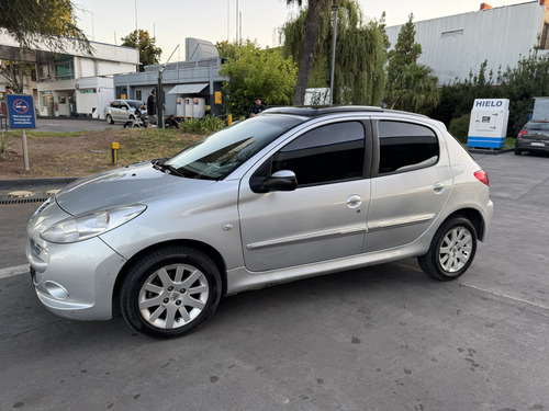 Peugeot 207 1.6 Feline 106cv