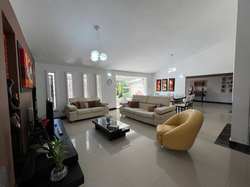 Imagen 6 de 14 de 11113 Anthony Marquez 0424-4338703 Venta Casa El Trigal