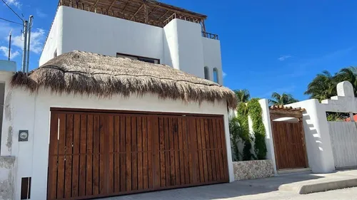 Casa De Descanso De 4 Recámaras A 1 Cuadra Del Malecón De Progreso