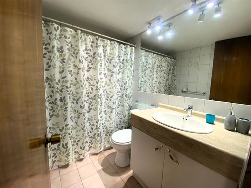 Departamento En Venta De 3 Dorm. En Las Condes