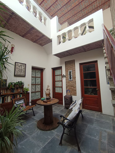 Casa En Venta En Colegiales