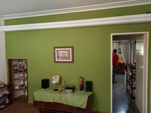 Imagen 6 de 28 de Casa Con Jardín - Excelente Ubicación - Martinez.