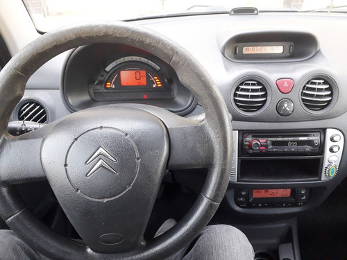 Imagem 8 de 8 de Citroen C 3, Flex 1.4 / 2009