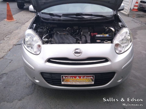 Imagem 8 de 11 de Nissan March Sv 1.6 Flex 4p 2013