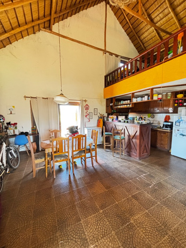 Oportunidad Única Para Inversores Casa A Reciclar Con Vista Al Mar En Zona Top De Punta Del Diablo