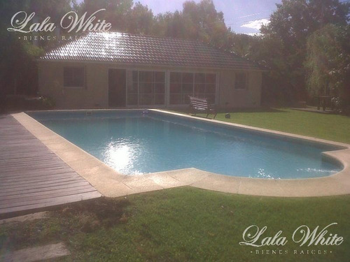 Imagen 5 de 6 de Venta - Casa En Los Rosales
