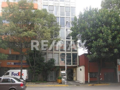 Oficina Comercial En Col. Mixcoac En Av. Patriotismo, Cerca Del Metro Mixcoac