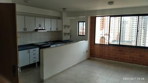 Imagen 2 de 14 de Venta Apto Lomas De Los Mangos Valencia 0412-4860923