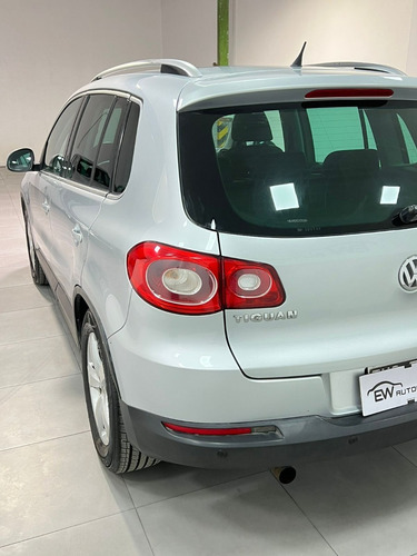 Imagen 5 de 9 de Volkswagen Tiguan 2.0 Tsi Cuero 2011 Permuto - Financio!!